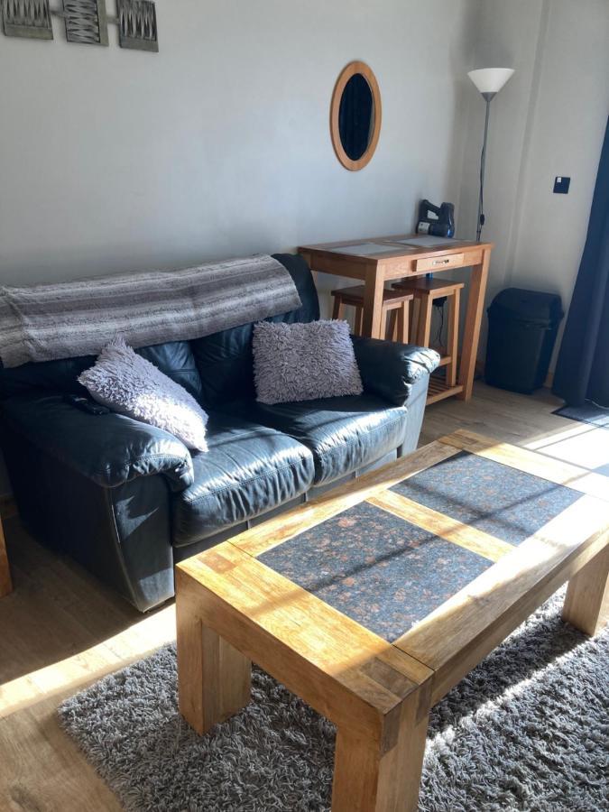 Appartamento Roblins Nest Ammanford Esterno foto